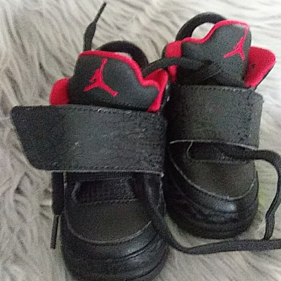 Size 5c jordans - Picture 3 of 8